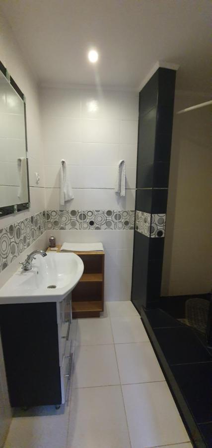 Versal Hotel Kherson Ngoại thất bức ảnh